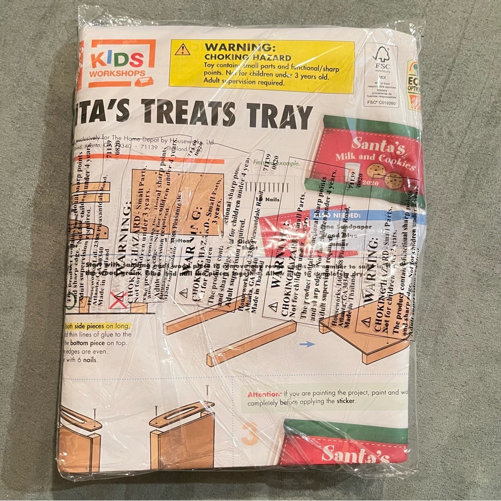 2/$30 Home Depot Kids Workshop Wooden Santas Treat Tray DIY Kit Collectible Pin
